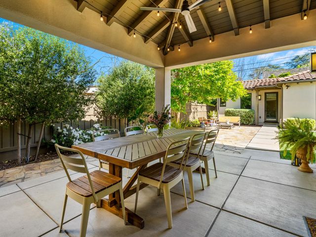 1425 37th St, Sacramento, CA 95816