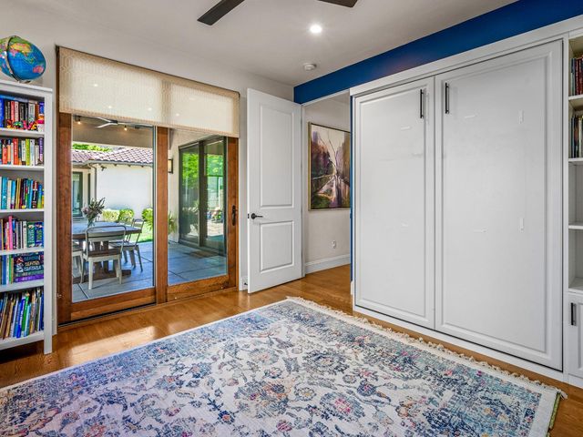 1425 37th St, Sacramento, CA 95816