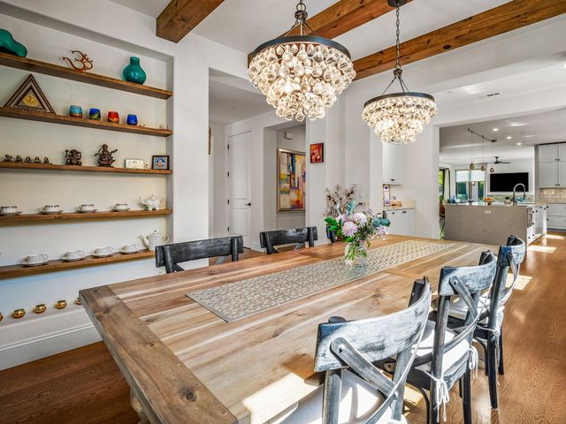 1425 37th St, Sacramento, CA 95816