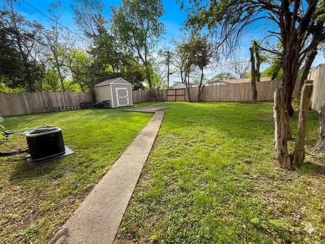 780 Emberwood Drive, Dallas, TX 75232