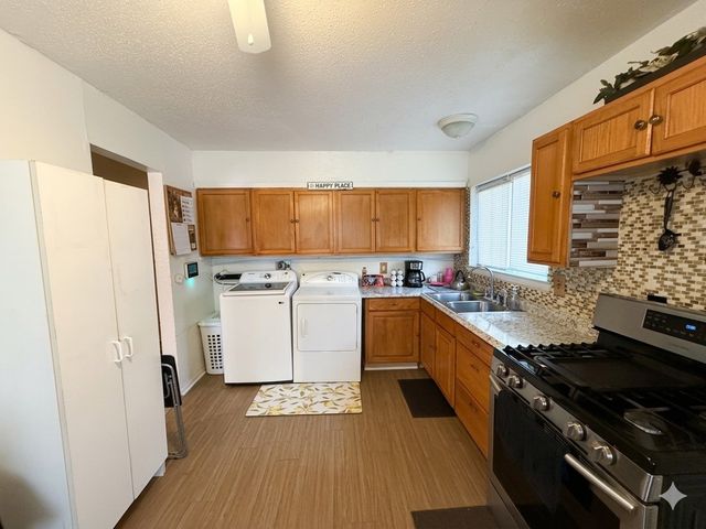 780 Emberwood Drive, Dallas, TX 75232