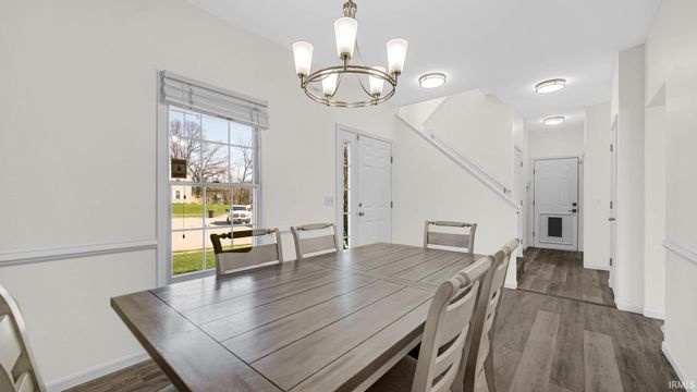 11532 Catlin Bridge Court, Granger, IN 46530