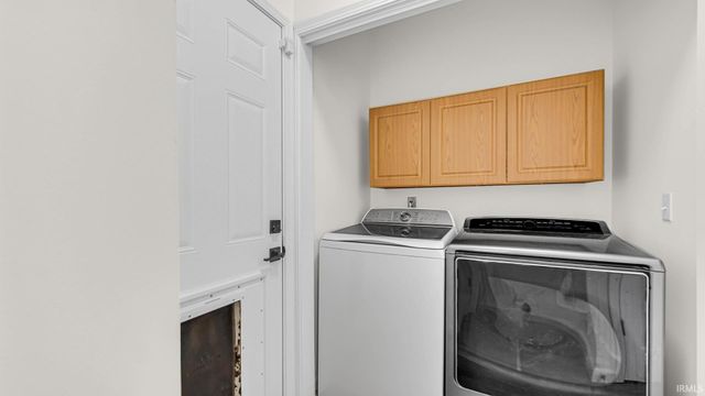 11532 Catlin Bridge Court, Granger, IN 46530