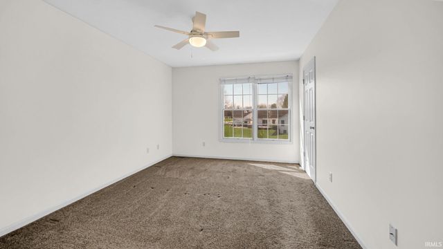 11532 Catlin Bridge Court, Granger, IN 46530