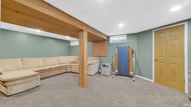 11532 Catlin Bridge Court, Granger, IN 46530