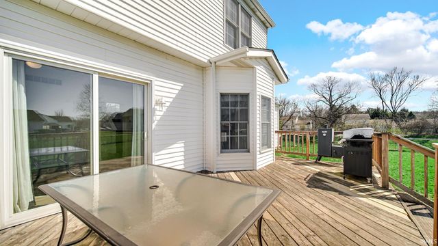 11532 Catlin Bridge Court, Granger, IN 46530