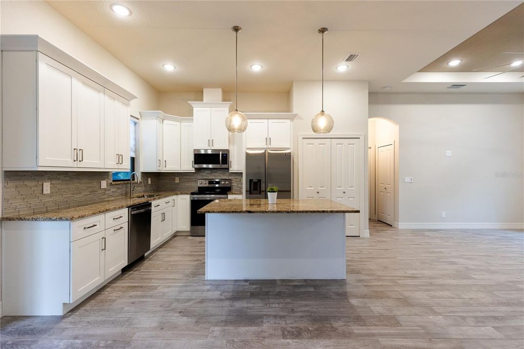 Image 18 of property listing at 1458 MINCEY TERRACE, North Port, FL 34286