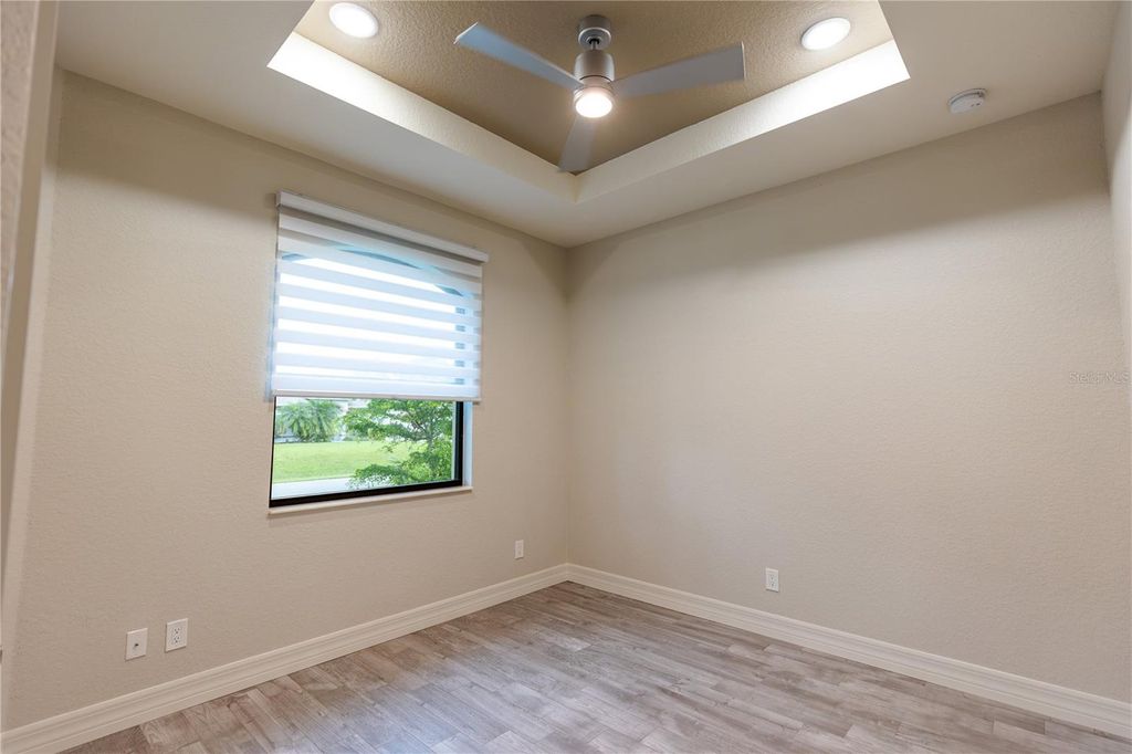 Image 38 of property listing at 1458 MINCEY TERRACE, North Port, FL 34286