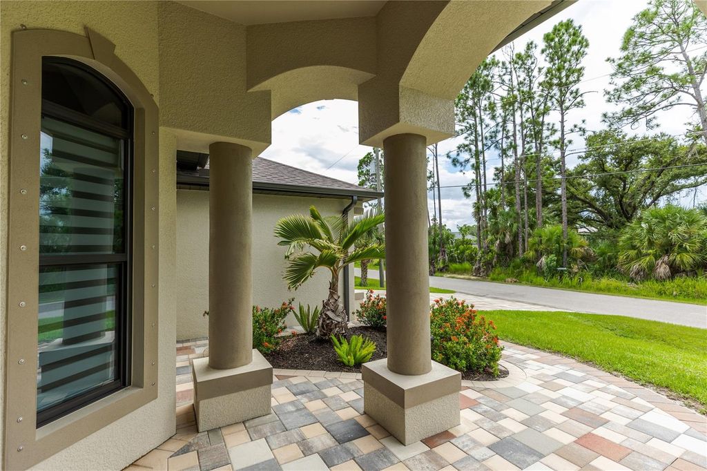 Image 5 of property listing at 1458 MINCEY TERRACE, North Port, FL 34286