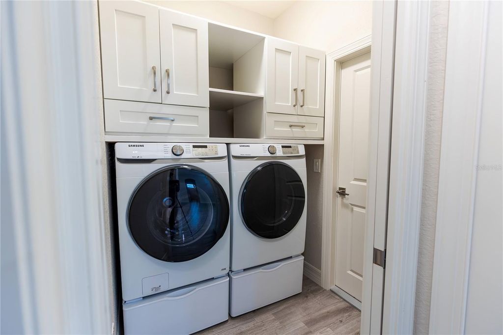 Image 47 of property listing at 1458 MINCEY TERRACE, North Port, FL 34286