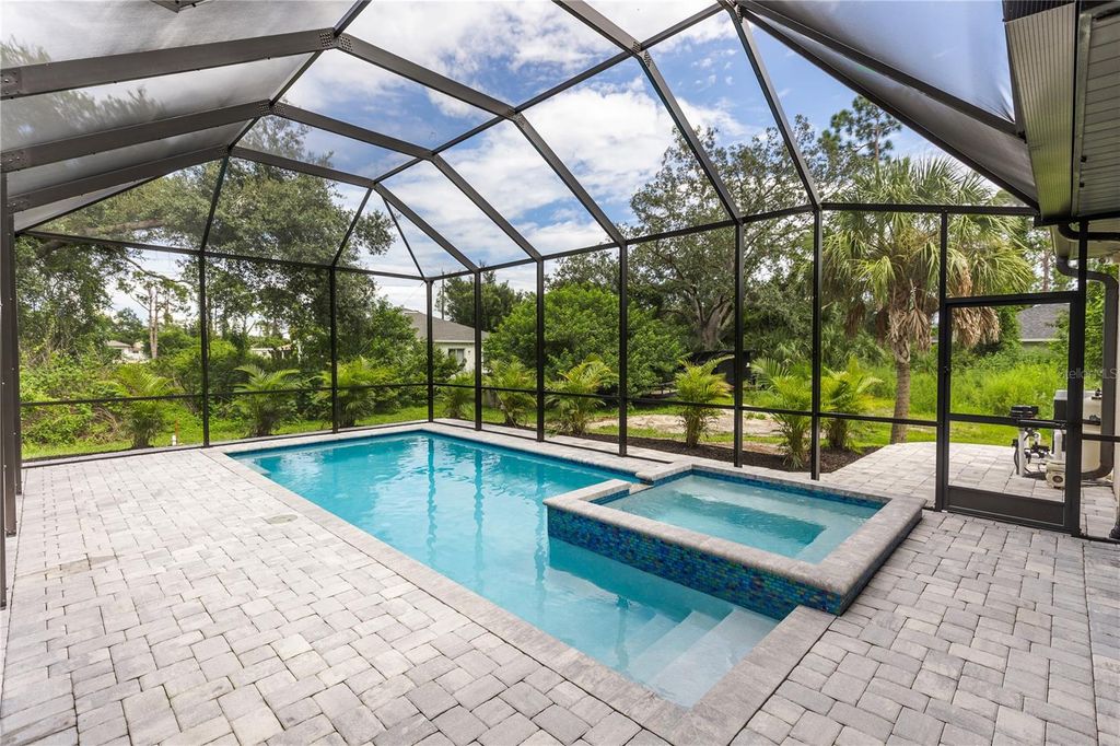 Image 9 of property listing at 1458 MINCEY TERRACE, North Port, FL 34286