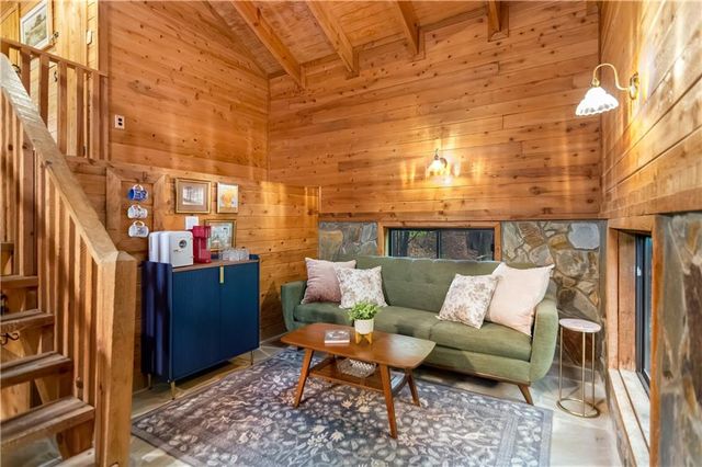 25 Nickwasi Way, Blue Ridge, GA 30513