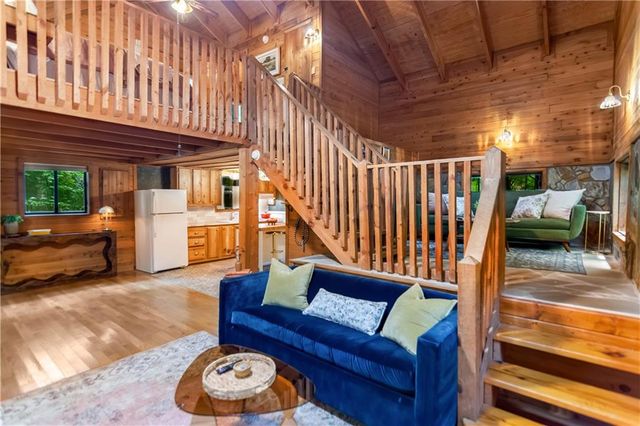 25 Nickwasi Way, Blue Ridge, GA 30513