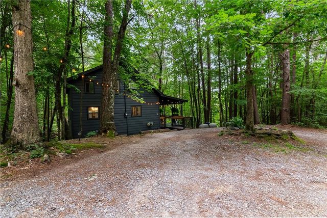 25 Nickwasi Way, Blue Ridge, GA 30513