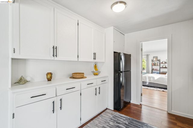 712 40Th St, Richmond, CA 94805