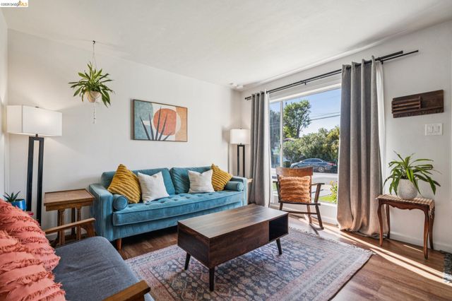 712 40Th St, Richmond, CA 94805