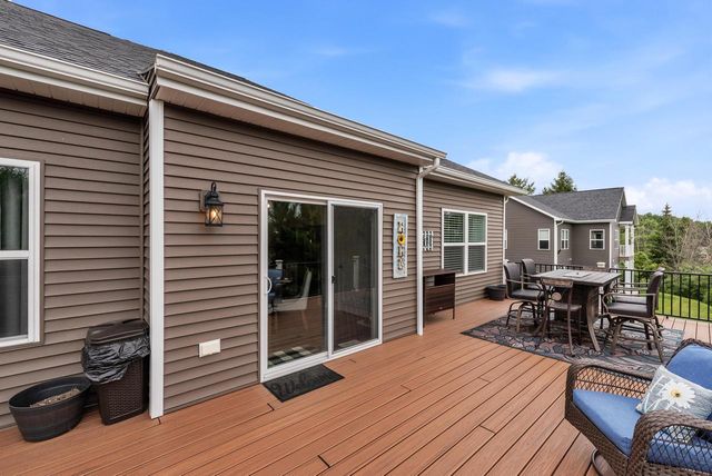 387 Drumlin LOOP, Ripon, WI 54971