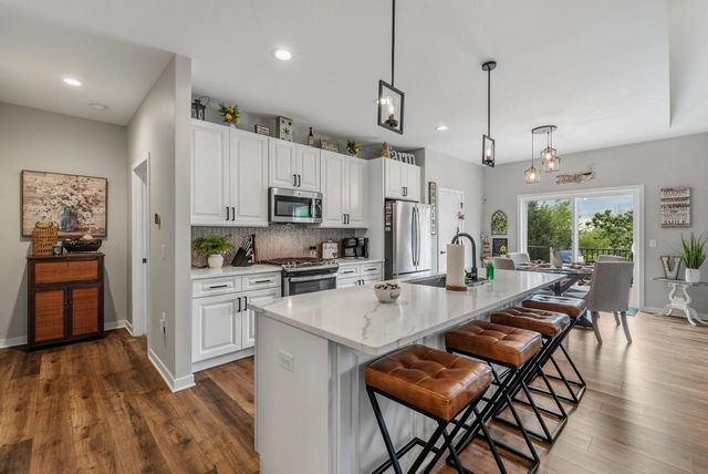 387 Drumlin LOOP, Ripon, WI 54971