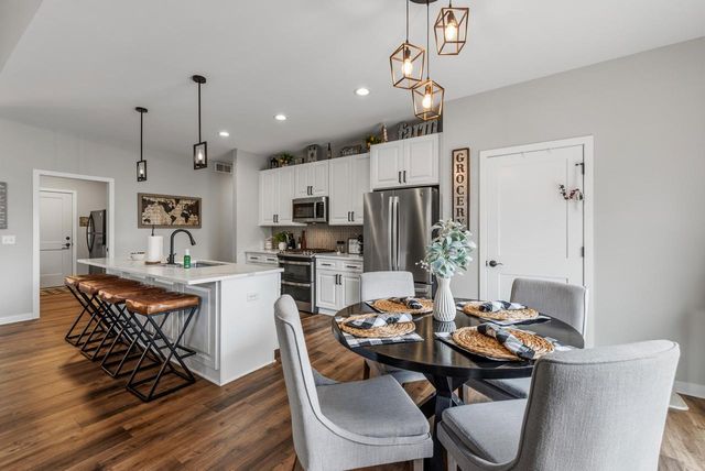 387 Drumlin LOOP, Ripon, WI 54971