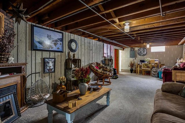 2327 Butlin Drive, Beloit, WI 53511