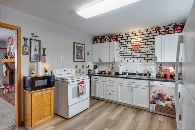 2327 Butlin Drive, Beloit, WI 53511