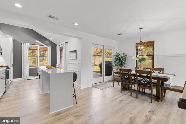 1918 LISMORE LN, Catonsville, MD 21228