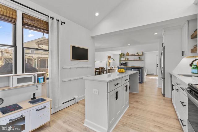 1918 LISMORE LN, Catonsville, MD 21228