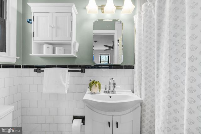 1918 LISMORE LN, Catonsville, MD 21228