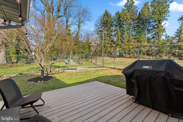 1918 LISMORE LN, Catonsville, MD 21228