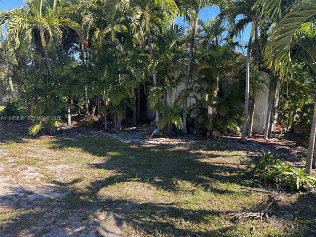 11741 NE 13th Ave, Miami, FL 33161