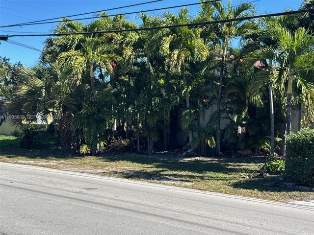 11741 NE 13th Ave, Miami, FL 33161