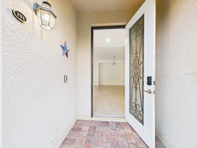 12550 GHIBERTI CIRCLE 101, Venice, FL 34293