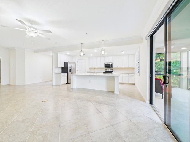 12550 GHIBERTI CIRCLE 101, Venice, FL 34293