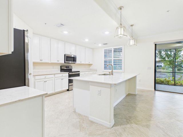 12550 GHIBERTI CIRCLE 101, Venice, FL 34293