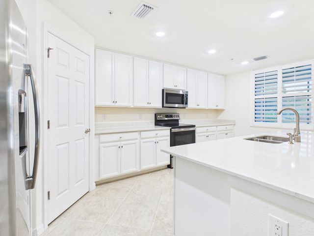 12550 GHIBERTI CIRCLE 101, Venice, FL 34293