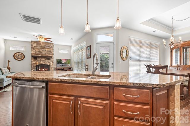 127 Brawley Point Circle, Mooresville, NC 28117