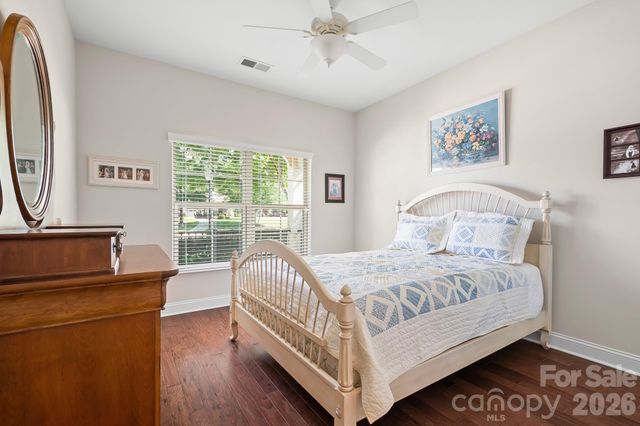127 Brawley Point Circle, Mooresville, NC 28117