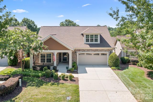 127 Brawley Point Circle, Mooresville, NC 28117