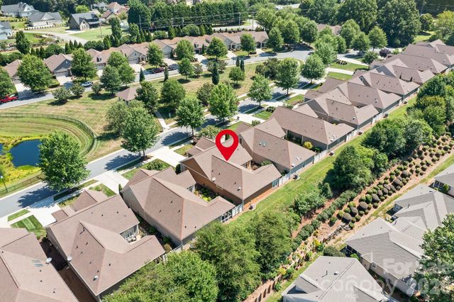 127 Brawley Point Circle, Mooresville, NC 28117