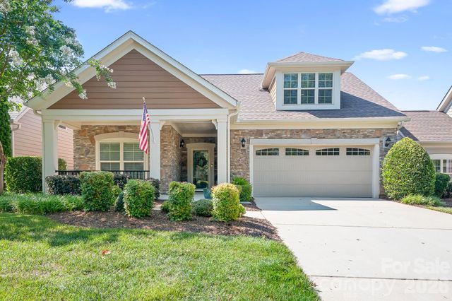 127 Brawley Point Circle, Mooresville, NC 28117