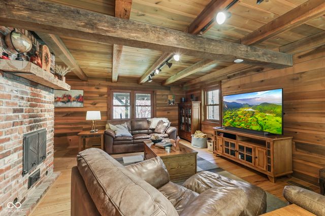 1371 S Copperstone Court, Martinsville, IN 46151