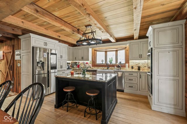 1371 S Copperstone Court, Martinsville, IN 46151