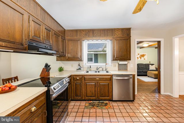 171 WESTVIEW DR, Elizabethtown, PA 17022