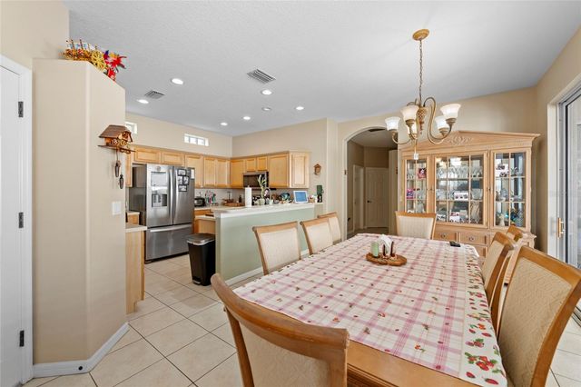 7708 32ND STREET E, Sarasota, FL 34243