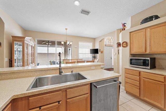 7708 32ND STREET E, Sarasota, FL 34243