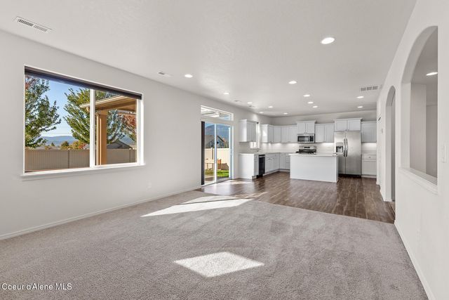 12981 N GONDOLA ST, Rathdrum, ID 83858