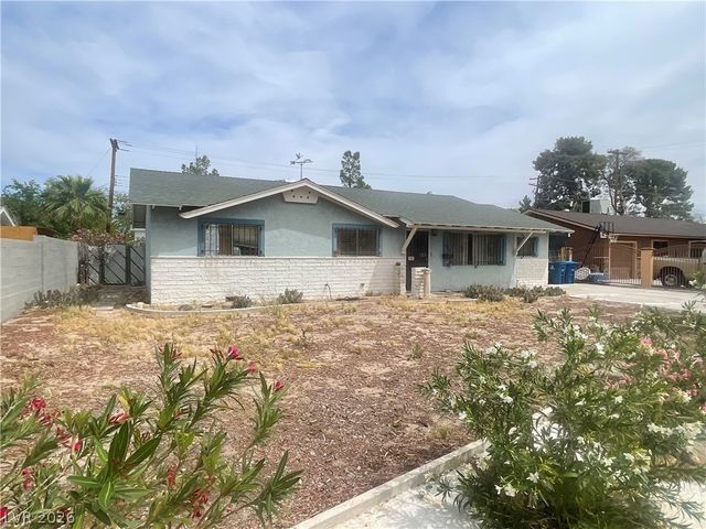 3056 Greenbriar Drive, Las Vegas, NV 89121