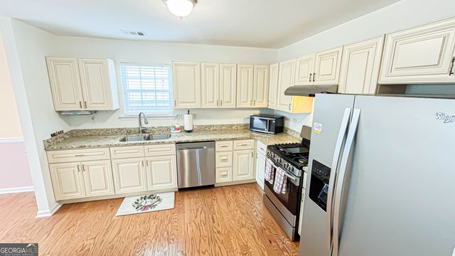 817 Lorraine Lane, Stockbridge, GA 30281