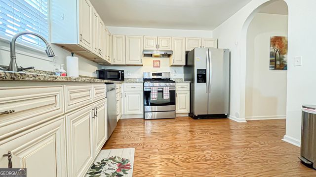 817 Lorraine Lane, Stockbridge, GA 30281