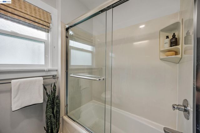 1401 Excelsior Ave, Oakland, CA 94602